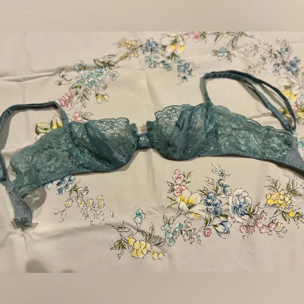 Vintage Dior Balconette bra - Picture 10 of 14
